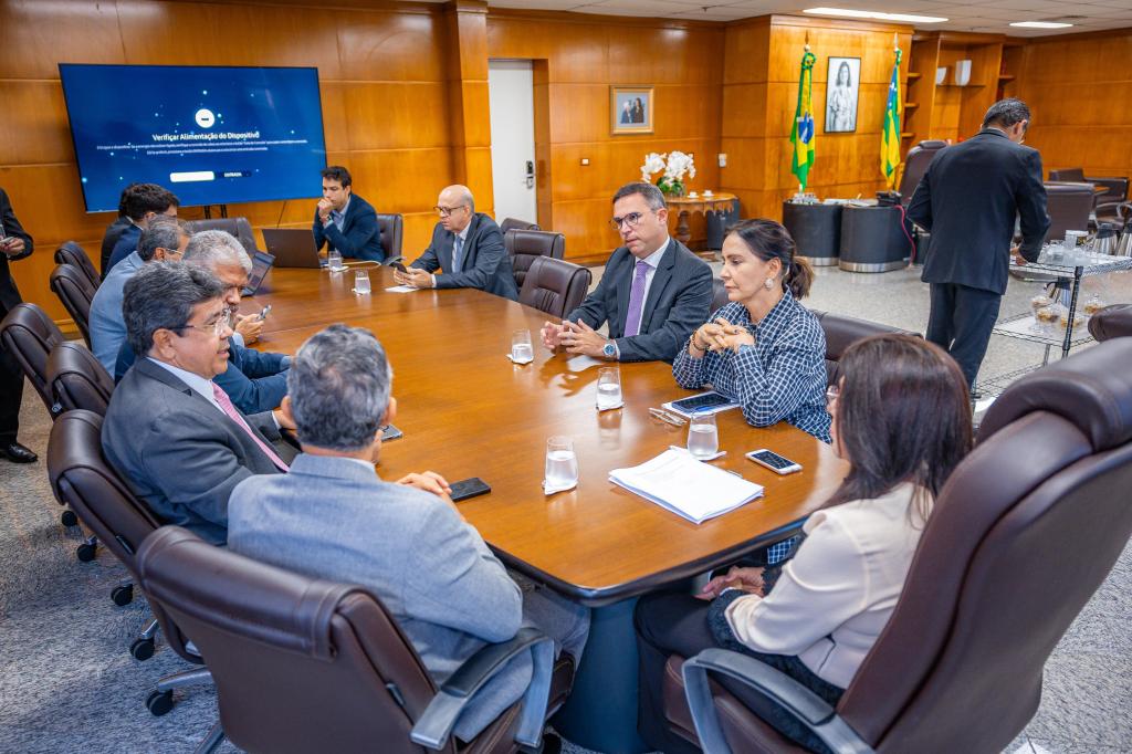No momento, você está visualizando Emília Corrêa apresenta novo modelo de licitação do transporte no Tribunal de Contas do Estado de Sergipe